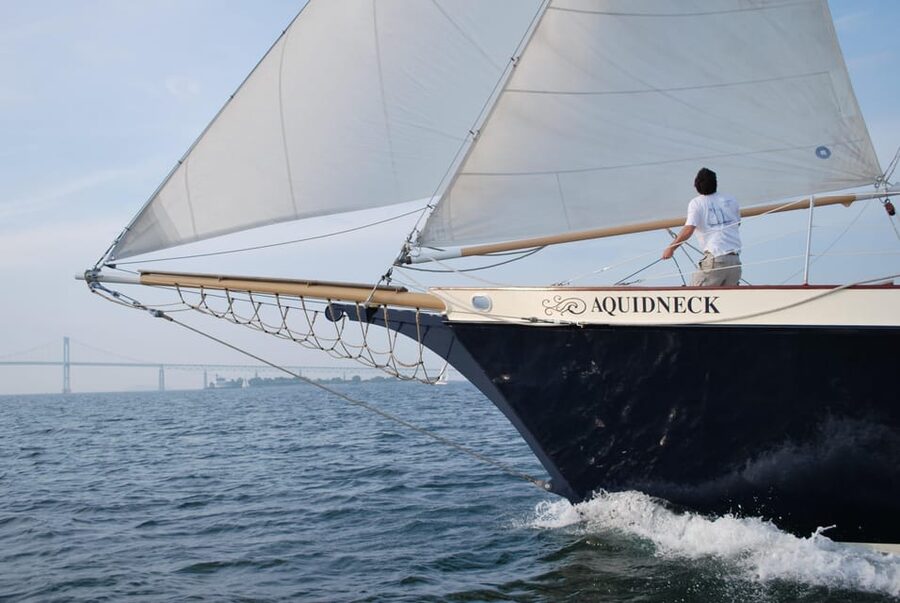 Newport: Day Sail on Narragansett Bay aboard Aquidneck - Newport Harbor to Ocean Drive: the 100-minute flow you’ll actually feel