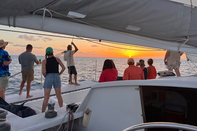 No1Sxm Sunset Sail Experience in St Maarten - Sunset Photos That Actually Work: Timing, Positioning, and What to Bring