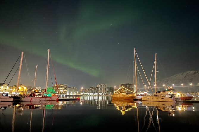 Northern Light Cruise With Luxury Catamaran in Tromso, Norway - Deck Viewing From the Catamaran Net and Straight-Up Sky Time