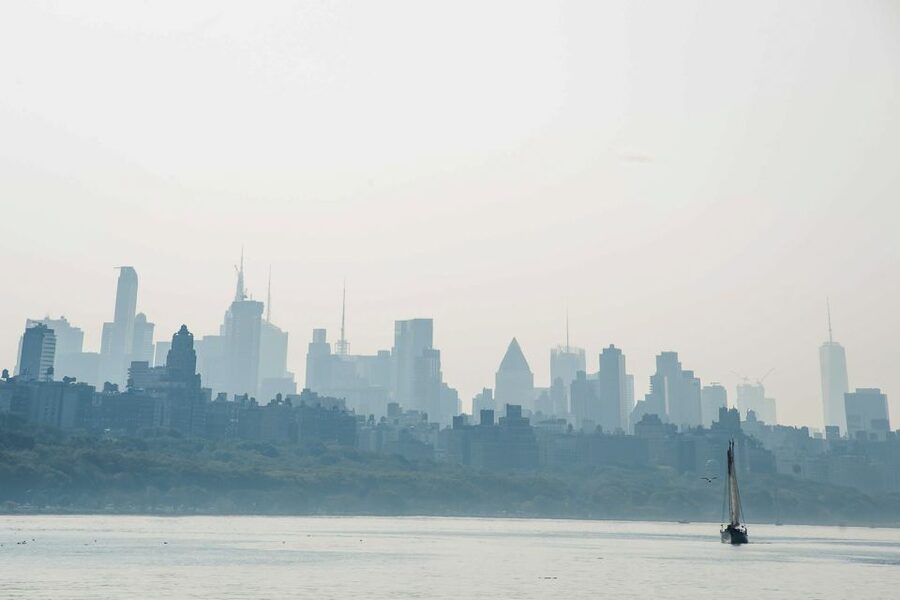 NYC: Grand Palisades Fall Foliage Yacht Tour - A 1920s Yacht Ride Up the Hudson, Without the Big-Ship Feel