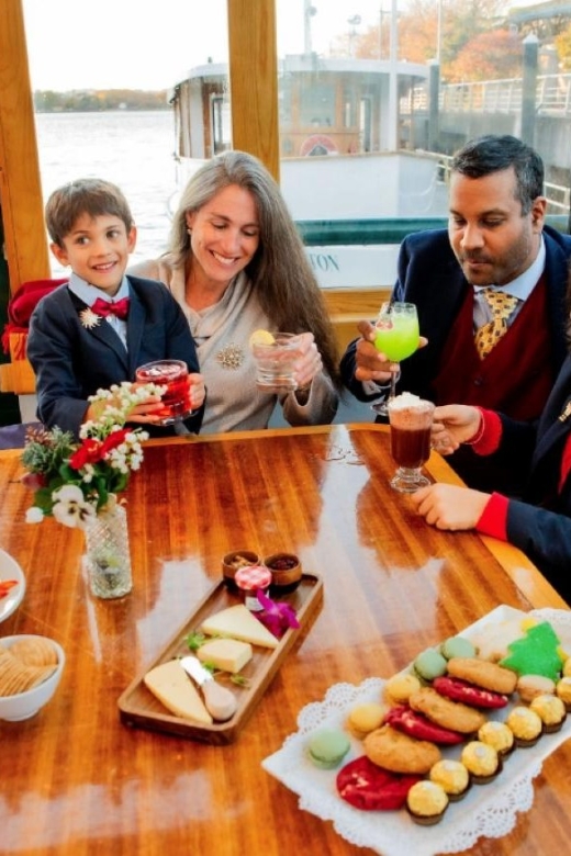 NYC: Holiday Yacht Cruise with Jazz, Cocoa & Carols - Who This Cruise Is Best For (and Who Might Skip It)