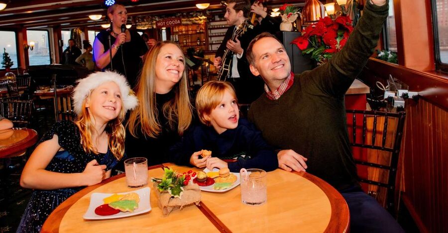 NYC: Holiday Yacht Cruise with Jazz, Cocoa & Carols - Cocoa, Cookies, and the Included Drink: What Your Ticket Covers