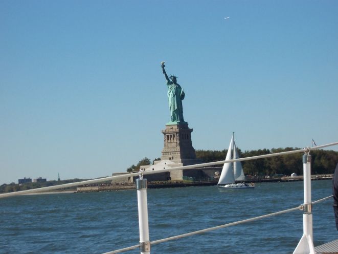 NYC: Statue of Liberty Day Sail on the Schooner Adirondack - Drinks, credit cards, and keeping it simple