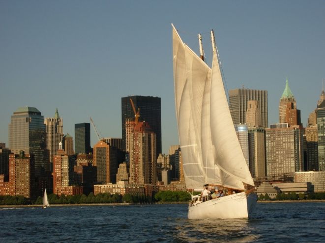NYC: Sunset Sail Aboard Schooner Adirondack - Drinks and Warm-Breeze Comfort (What’s Included vs. Extra)