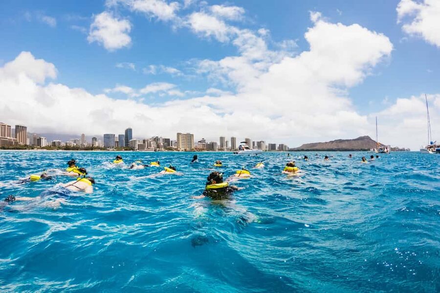 Oahu: Waikiki Snorkel and Sailing Trip with Lunch - Small gotchas to plan for before you go