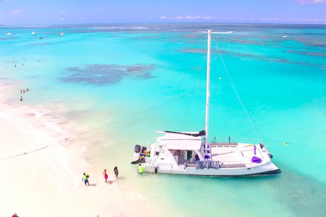PACKAGE DEAL Catamaran- Snorkeling - Hooka Diving - Parasailing - Reef Time for Snorkeling and a Hookah Experience