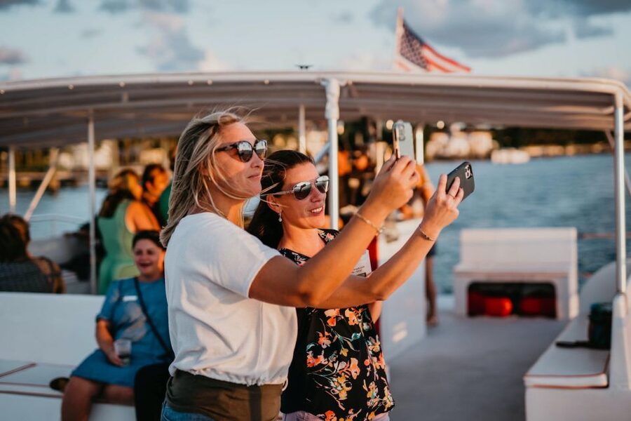 Palm Beach: Sightseeing Catamaran Cruise - The narration and onboard comfort: how the cruise keeps it enjoyable