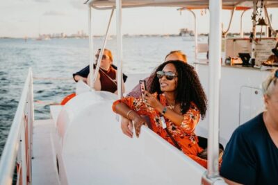 Palm Beach: Sightseeing Catamaran Cruise - What you’ll actually see during the 2-hour cruise