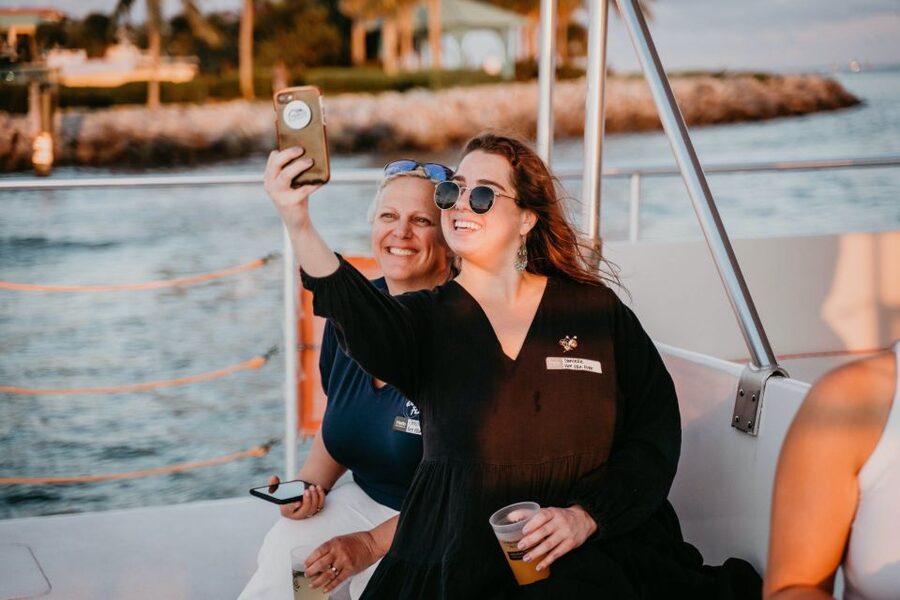Palm Beach: Sightseeing Catamaran Cruise - Should you book the Palm Beach Sightseeing Catamaran Cruise?