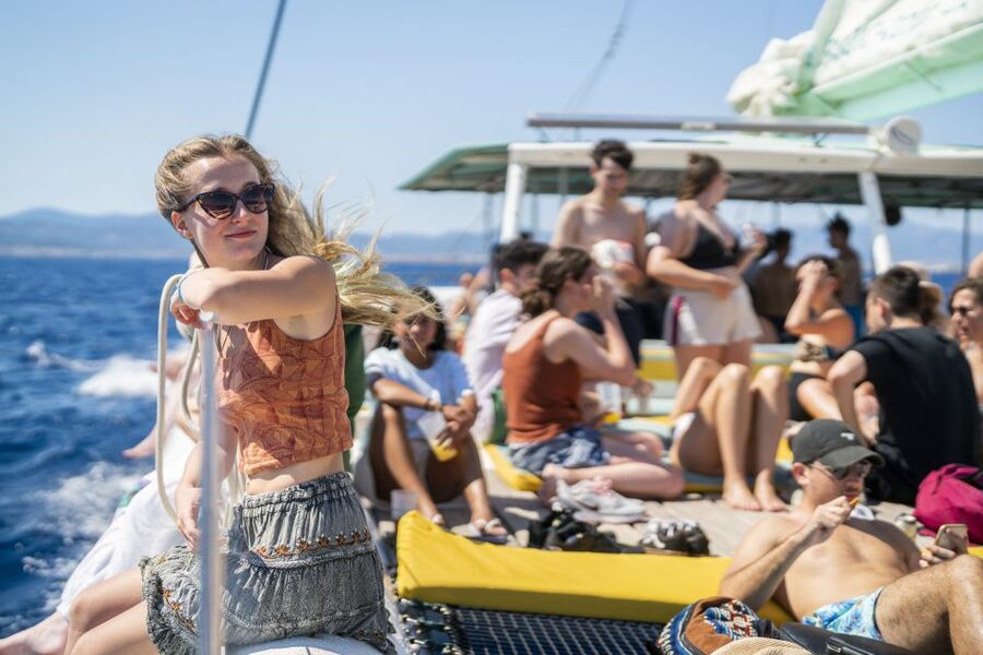 Palma de Mallorca: 5-Hour Catamaran Cruise with Lunch & Swim - The BBQ Lunch Plan: What You’ll Eat and Drink Onboard