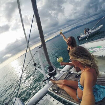 Palma de Mallorca: Deluxe Catamaran Sailing Tour with Meal - Sailing out of Palma: the ride feels smooth, not rushed