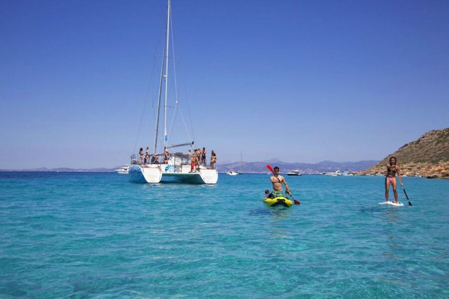 Palma de Mallorca: Deluxe Catamaran Sailing Tour with Meal - The on-board bar: what’s included vs what you’ll pay for