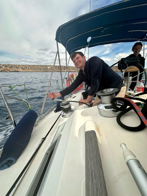 Palma de Mallorca: Sailing Boat Trip with Skipper & Tapas - Safety briefing and sailing rhythm: how the day flows