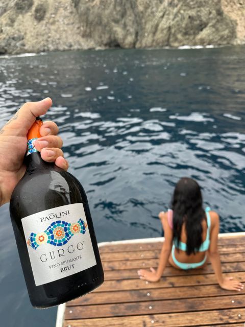 Pantelleria Island: Isola Tour in Yacht with Simone & Luck - Key Things That Make This Yacht Tour Worth Your Time