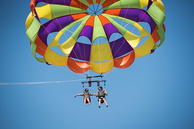 Paradise Island With Water Sports and Lunch Sea Trip, Parasailing - hurghada - Parasailing and Banana Boat: The Included Adrenaline