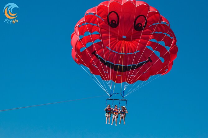 Parasailing - Do You Have to Get Wet? You Can Keep It Optional