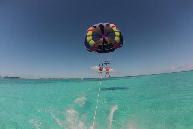 Parasailing Grand Turk - Safety and comfort: harnesses, certified crew, and weather limits