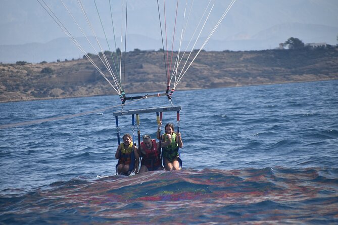 Parasailing in Alicante - Where You Board: Muelle 8 at Marina Deportiva