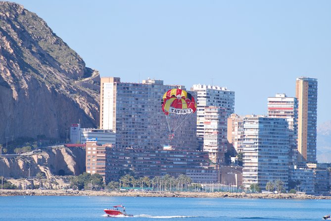 Parasailing in Alicante - The Boat Ride Along the Coast: Music, Drinks, and Waiting Your Turn