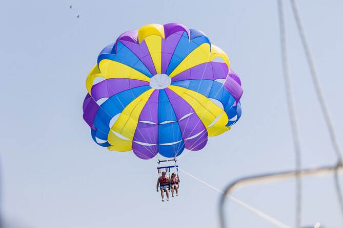 Parasailing in Cavtat - Landing and the Fun Little Splash Moment