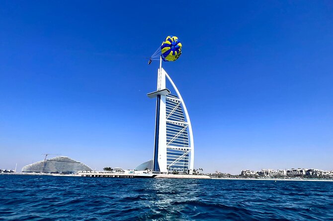 Parasailing in Dubai - Burj Al Arab View - Parasailing Dubai with Burj Al Arab views: how the 10 minutes plays out