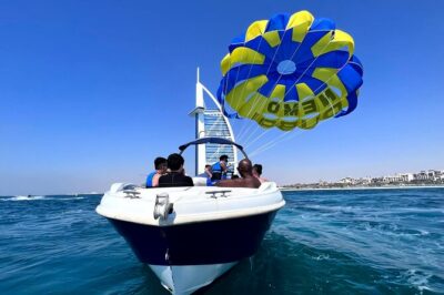 Parasailing in Dubai - Burj Al Arab View - Safety briefing and boat handling: what to trust and what to ask