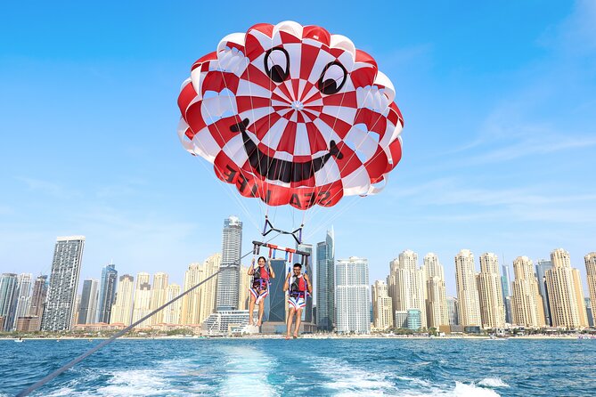 Parasailing in Dubai with Palm Jumeirah and JBR Beach views - Photo and Video Package: When It’s Worth It