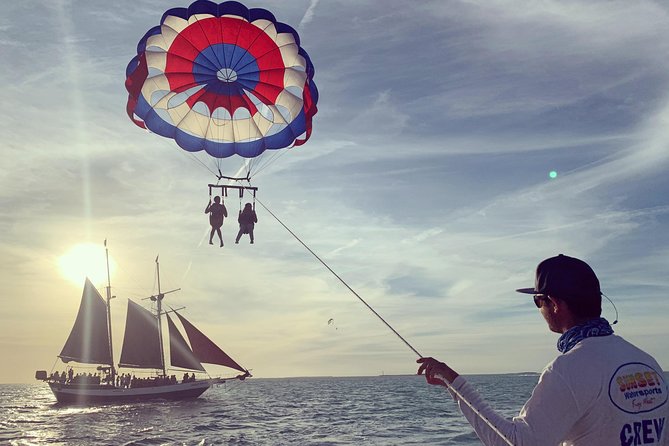 Parasailing in Key West at Smathers Beach - The Crew: The Part People Remember (and Why It’s Not Just Politeness)