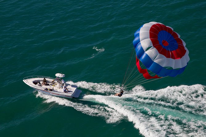 Parasailing in Key West at Smathers Beach - Lift-Off Over Key West: The Views, the Sensory Thrill, and the Wildlife Payoff