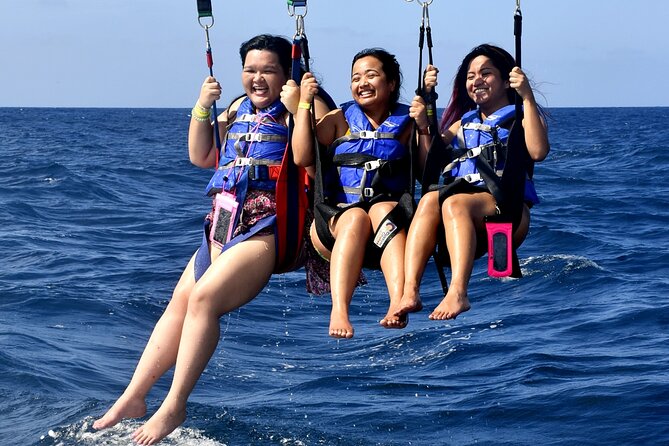 Parasailing in Waikiki from Oahu Hawaii - Duration Reality Check: Up to an Hour on the Clock