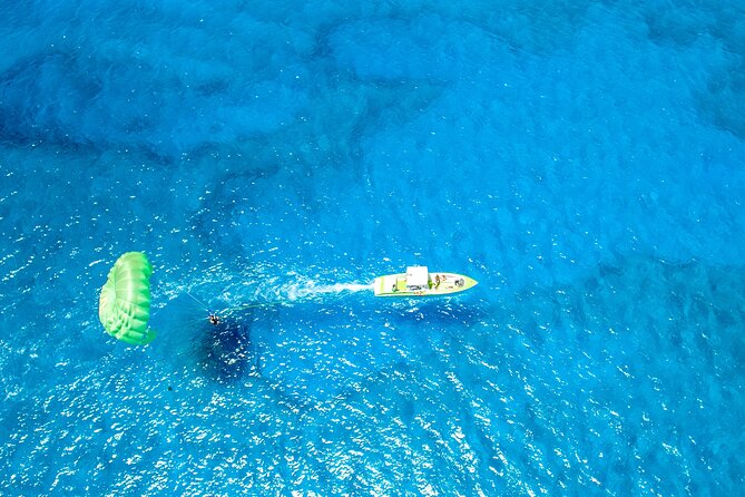 Parasailing on Maunalua Bay- Oahu's off Waikiki Playground - 6–8 Minutes Up in the Sky: Tandem Flight Details You’ll Care About