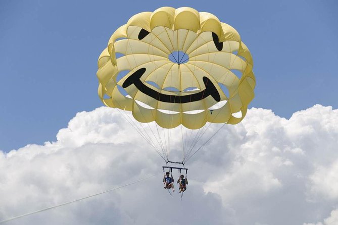 Parasailing Palm Beach - Riviera Beach takeoff: where you board and what happens first