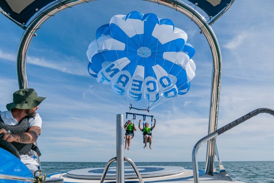 Parasailing Vilamoura - What the Crew Actually Does to Keep It Fun (Not Just Safe)