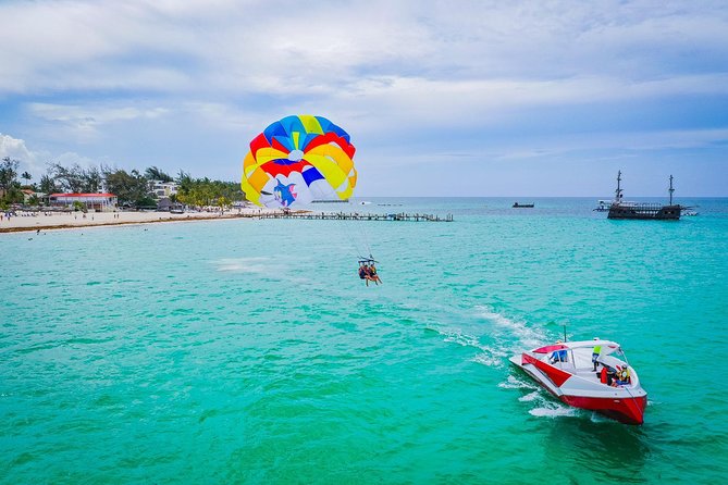 Parasailing Yacht Experience in Punta Cana - Crew vibe and safety: what usually goes right