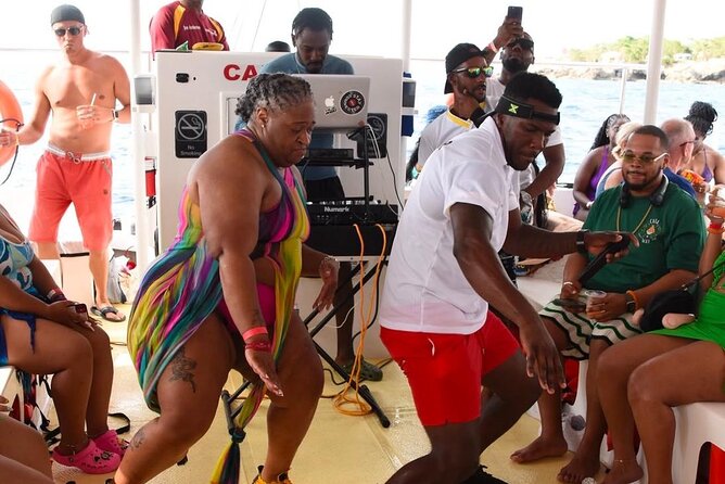 Party Catamaran: OpenBar, Music, Negril Beach, Caves, Snorkeling - Adults-Only vs Family-Friendly Days: Pick the Right Vibe