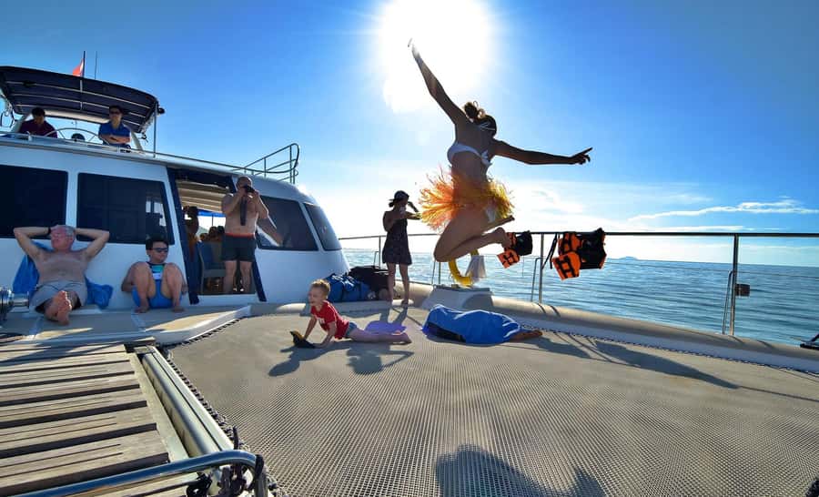 Pattaya: 3 Islands Catamaran Tour with Buffet Lunch - Koh Rin: Snorkeling, Clear Water, and Turtle Season Rules
