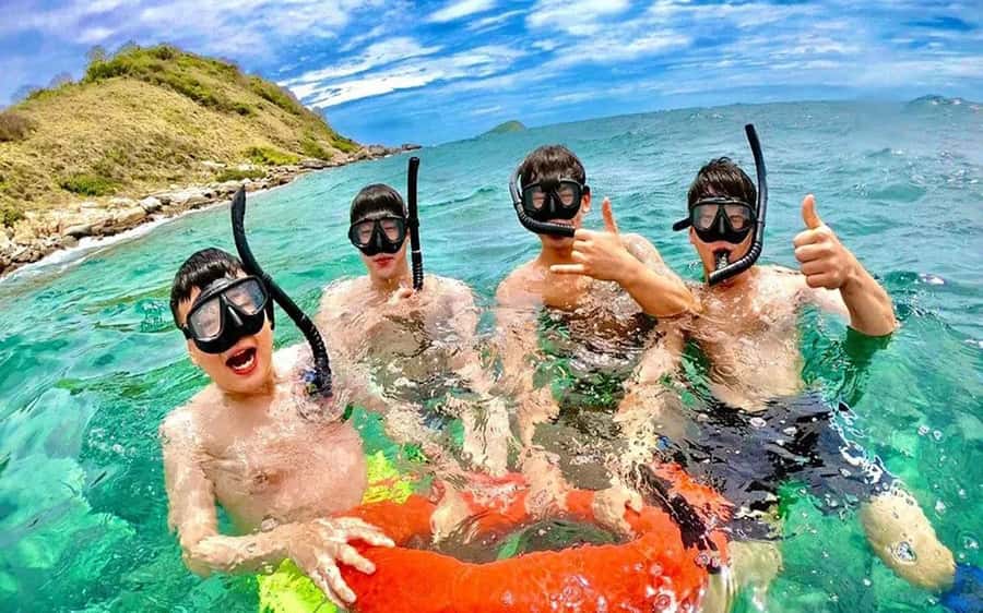 Pattaya: 3 Islands Catamaran Tour with Buffet Lunch - The Catamaran Ride: Comfort, Space, and a Clean Start
