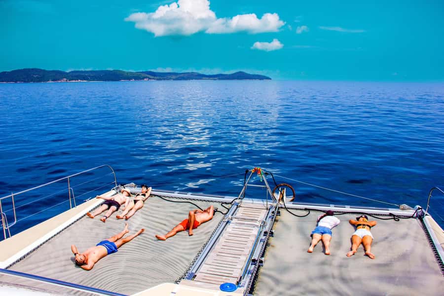 Pattaya: Exclusive 3-Island Catamaran Tour with Buffet Lunch - Koh Phai: Secluded Beach Time, Snorkeling, and Paddleboarding