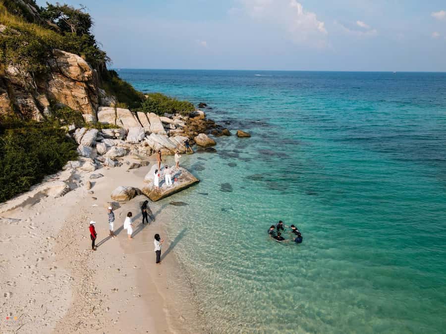 Pattaya: Full-Day 2 Islands Yacht Trip with Lunch and Sunset - Key Things I’d Bank On