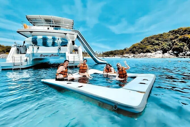 Phi Phi Maya and Maithon by Indigo Luxury Catamaran in Phuket - Food at sea: Thai buffet lunch, snacks, and tea breaks