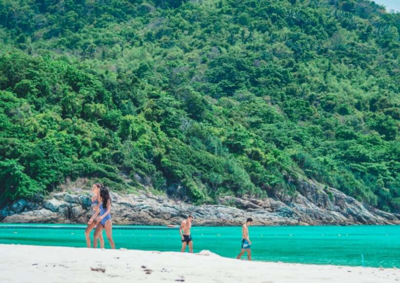 Phuket: Coral Island Catamaran Cruise with Sunset Dinner - Should You Book This Coral Island Catamaran Sunset Dinner?