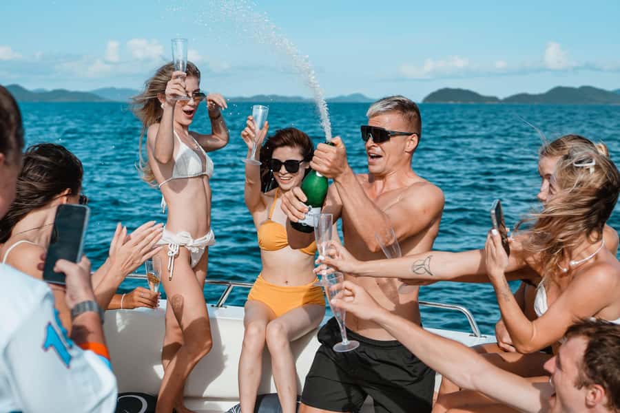 Phuket: James Bond & Phang Nga Bay by Luxury Sunset Yacht - Hong Island sea caves by canoe: the part that feels personal