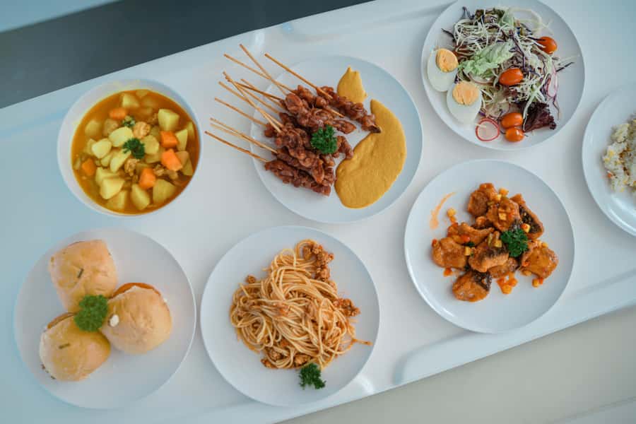Phuket: James Bond & Phang Nga Bay by Luxury Sunset Yacht - Lunch, drinks, and the kind of comfort you notice after 5 hours on the water