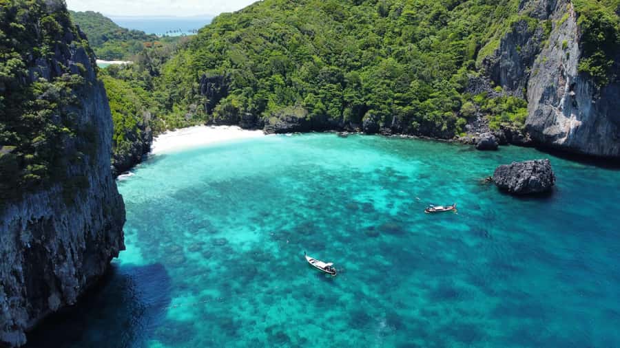 Phuket: Phi Phi, Bamboo & Maithon by Premium Speed Catamaran - Viking Cave snorkeling plus a clear kayak option
