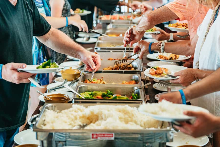 Phuket: Phi Phi Islands Day-Trip by Speed Catamaran - Phi Phi Don: buffet lunch with breathing room (and markets nearby)
