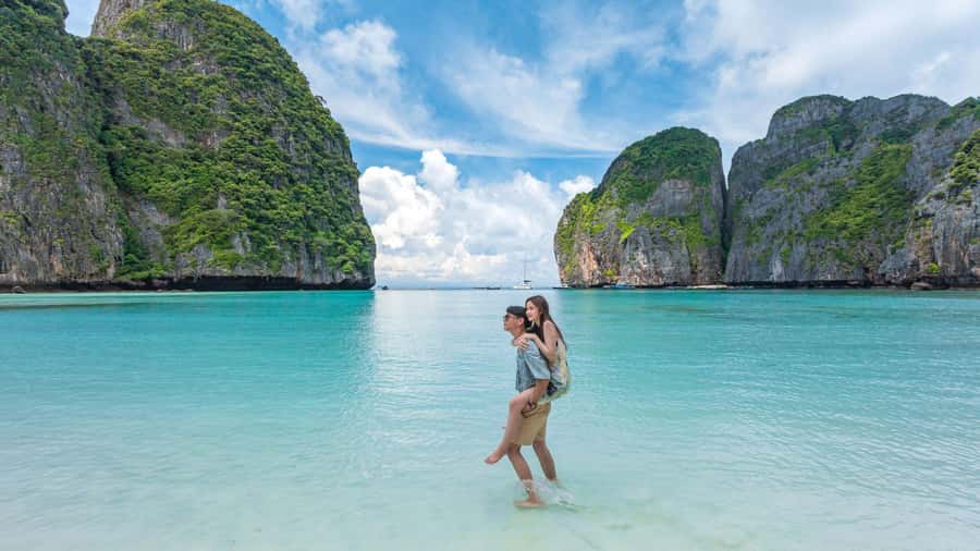 Phuket: Phi Phi Khai or Maiton Island by Speedboat/Catamaran - Pileh Lagoon snorkeling: your second chance at the clear water