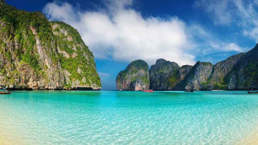 Phuket: Phi Phi Khai or Maiton Island by Speedboat/Catamaran - From hotel pickup to pier: where the day starts to matter