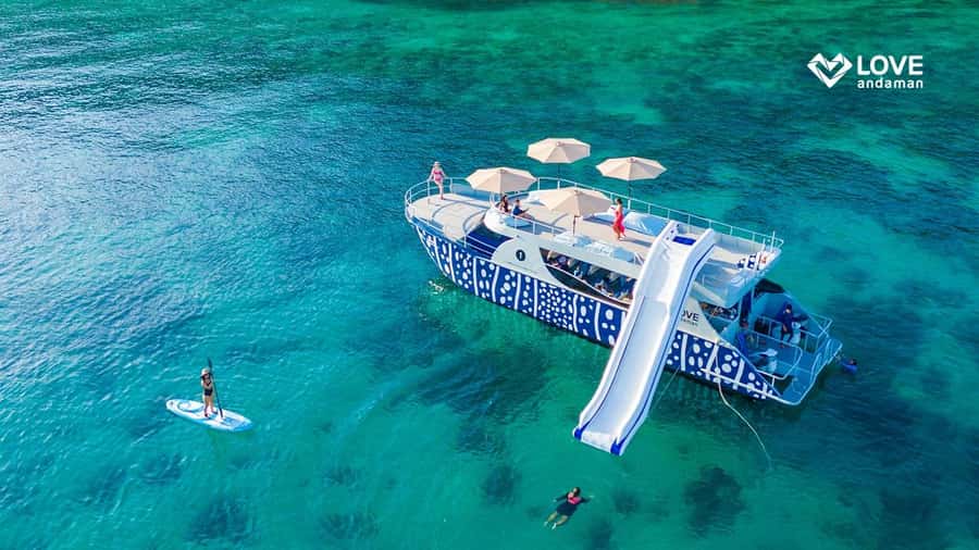 Phuket: Phi Phi Maiton Island Sunset Premium Catamaran Tour - Maya Bay: Movie-Fame Scenery With a Real-World Timing Problem