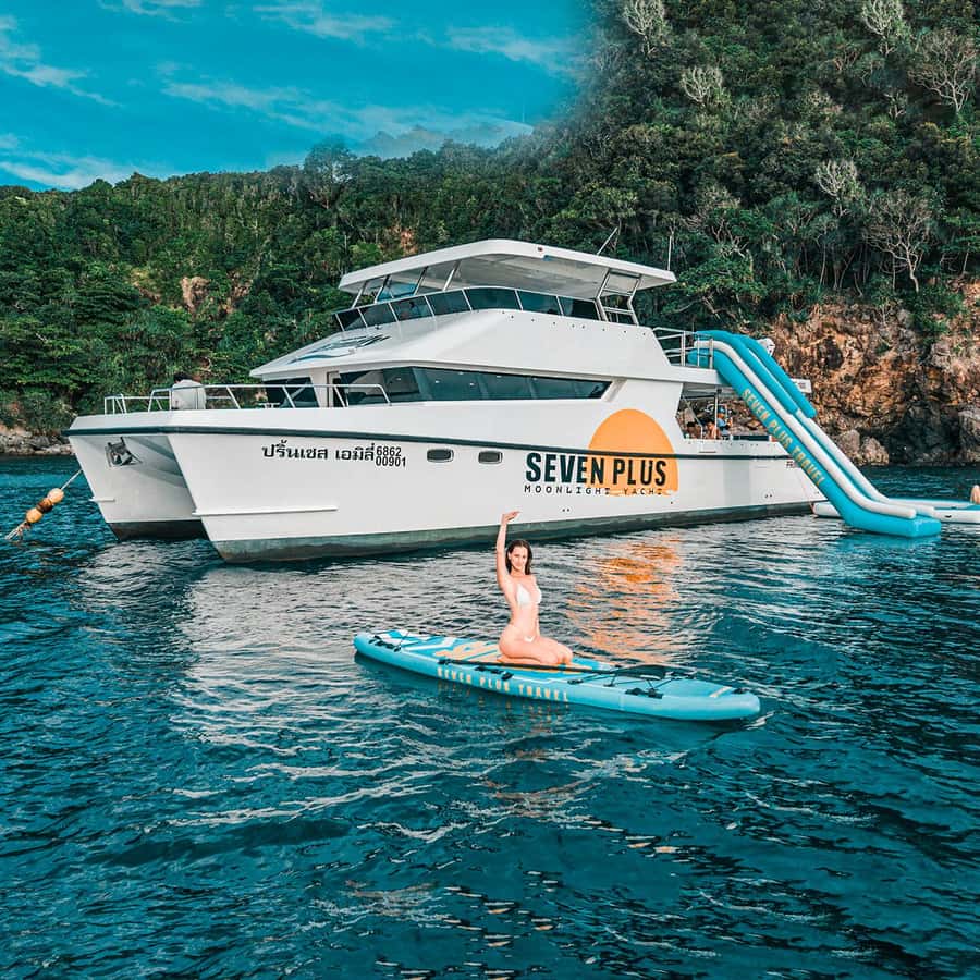 Phuket: Phi Phi, Maya, and Maiton by Luxury Yacht with Lunch - Lunch on Phi Phi Don: Thai Buffet, Cold Drinks, and Fuel for the Afternoon