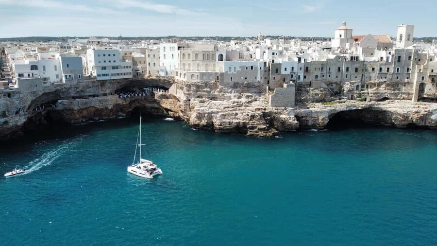 Polignano a Mare: Catamaran Tour with Aperitif & Local Food - Cala Port’Alga and the in-between cruise: the scenic “breather” zone